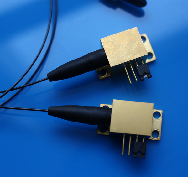 450nm 1W Fiber Coupled Laser Semiconductor Diode